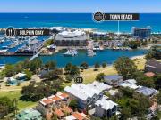 Prestigious Tri Level Living with Exceptional Marina &...