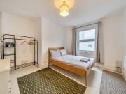 Preston Close, Borough, London, SE1