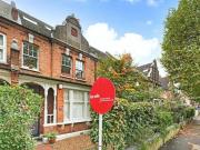 Pretoria Avenue, Walthamstow, 2 Bedroom Flat