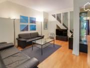 Pretty and charming modern apartment in superb location