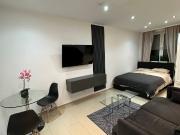 Pretty and great suite Düsseldorf