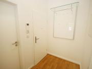 Pretty and spacious studio in the heart of town...