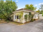 Pretty as a Picture large 2 bedroom home