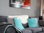 Pretty & bright flat in quiet street