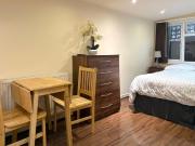 Pretty Flat In Willesden Green Book A Viewing!