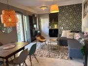 Pretty suite with balcony in the middle of Dresden,...