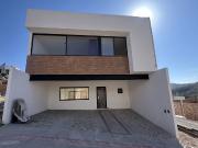 Casa en VENTA en Marfil Residencial Pirules ultima...