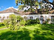 Prieuré du IXe siècle 246m2 2 000m2 de jardin