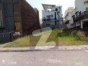 Prime 10 Marla Plot in Bahria Town Phase 8 Sector C...