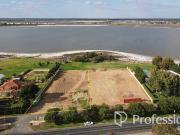 Prime 1 Acre Residential Land Overlooking Lake Hawthorn