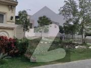 Prime Location 5 Marla Plot Near Park in DHA 9 Town...