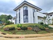PRESTIGOUS HOUSE AND LOT WITH SCENIC VIEW FOR SALE...