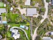 Prime Back Beach Location