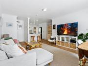 Prime Chevron Island Ducted A/C & Balcony