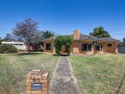 Prime corner opportunity!