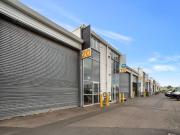 Prime High Clearance 413sqm* Warehouse | Discounted &...