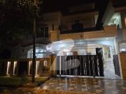Prime Location 10 Marla 5bedrooms Brand New House For...