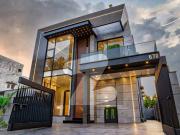 Prime location 10 marla house for rent in dha phase 7