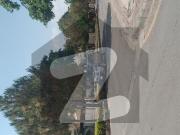 Prime Location 12 Marla House For rent In Bahria Town... Prime Location 12 Marla House For rent In Bahria Town...