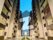 Prime Location 1650 Square Feet Flat For rent In Sumaira...