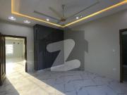 Prime Location 1 Kanal 5 Bedrooms Spacious House...