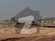 Prime Location 1kanal Boulevard Corner Plot available...