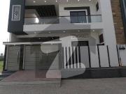Prime Location 240 Square Yards House In Gulshan E Usman...