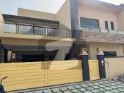 Prime Location 375 Square Yards House In Cantt For sale...