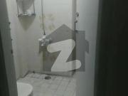 Prime Location 3 Bedrooms Apartment For Rent DHA Phase 5...