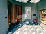 Prime Location 5 Marla Full House for Rent in Crystal...