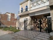 Prime Location 5 Marla House In Four Seasons Phase 2...