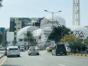 Prime Location 60x90 600 Square Yrd Corner Plot