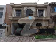 Prime Location 6 Marla House For sale In Airport Housing...