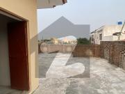 Prime Location 7 Marla House For Grabs In Madina Syedan