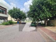 Prime Location 8marla plot Available For sale in Bahria...