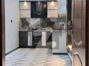 Prime Location 950 Square Feet Flat For Sale In Karachi