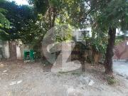 Prime Location Demolishable House for Sale in F 6/1...