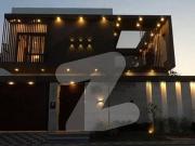 Prime Location House Spread Over 666 Square Yards In DHA...