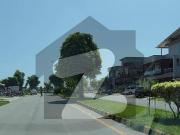 Prime Location Main 250 Ft Wide Road's PWD to Bahria...