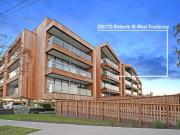 Prime Location, Stunning Design: Modern 2 Bedroom...