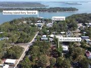 Prime Location Walk to the ferry and shops