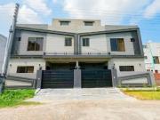 Prime Location Zain Residencia House Sized 3 Marla Is...