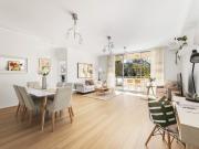 Prime North Shore Living in Idyllic Gordon Village