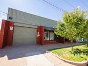 Prime Office & Warehouse Opportunity Close to CBD