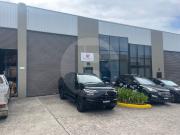 PRIME POSITION 202M² SEVEN HILLS