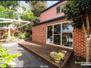 Prime Position Between City Links and the Sea