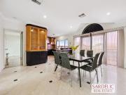 Prime South Perth Location Stylish & Spacious Living