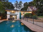 Quiet Cul de Sac Family Home Opposite Parklands