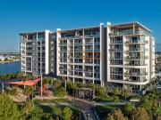 Prime Waterfront Position – Luxury Apartment Living