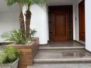 VENDO DEPARTAMENTO PRIMER PISO CON JARDIN 2 DORMITORIOS